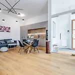 Elegant Steps From Wenceslas Square By Easybnb Premium Praag