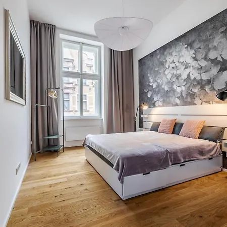 Lovely Loft With Parking By Easybnb Premium Praga