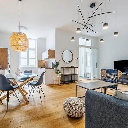 Luxury On Wenceslas Square By Easybnb Premium Apartment