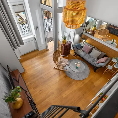 Lovely Loft With Parking By Easybnb Premium *