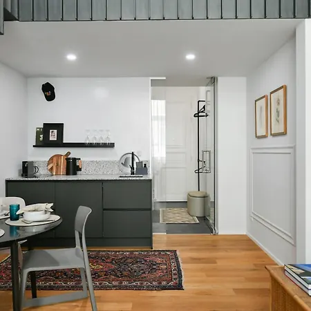 Lovely Loft With Parking By Easybnb Premium Apartamento