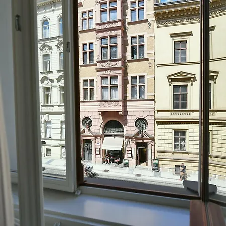 Luxury On Wenceslas Square By Easybnb Premium Apartment